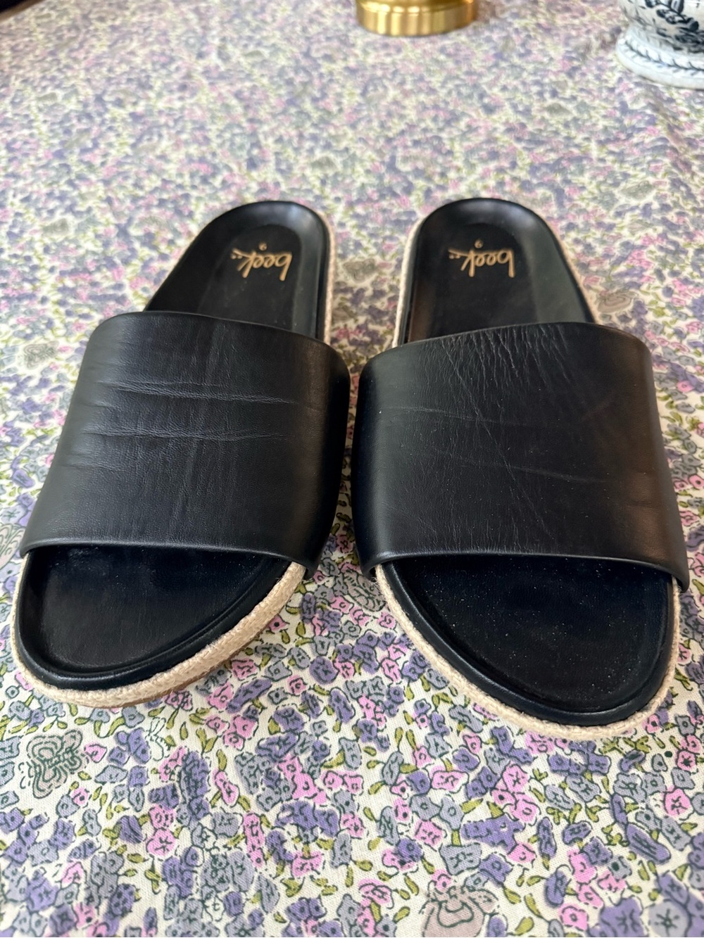 beek Black Slide Sandals